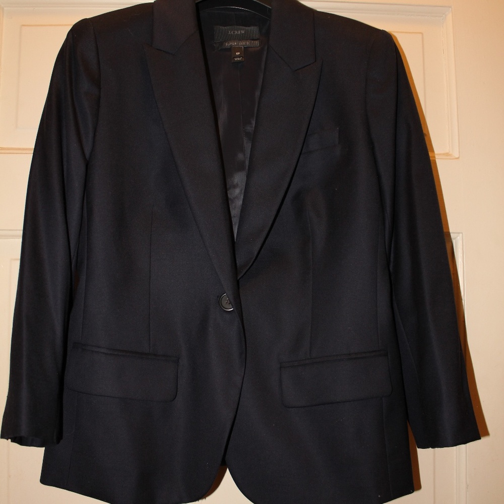 **moving sale** J. Crew super 120s navy blazer 8P